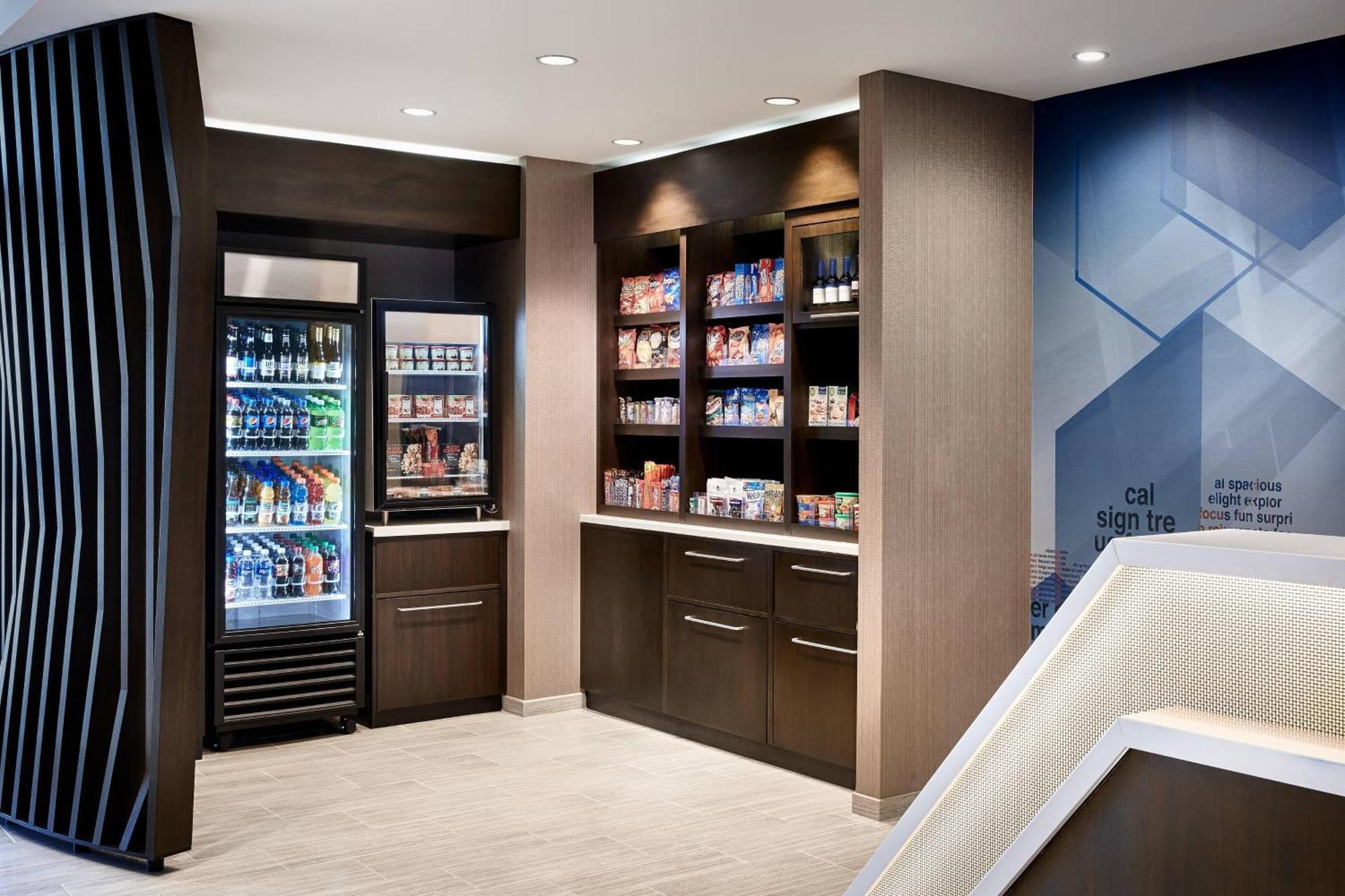 Springhill Suites By Marriott Cleveland Independence Exterior photo