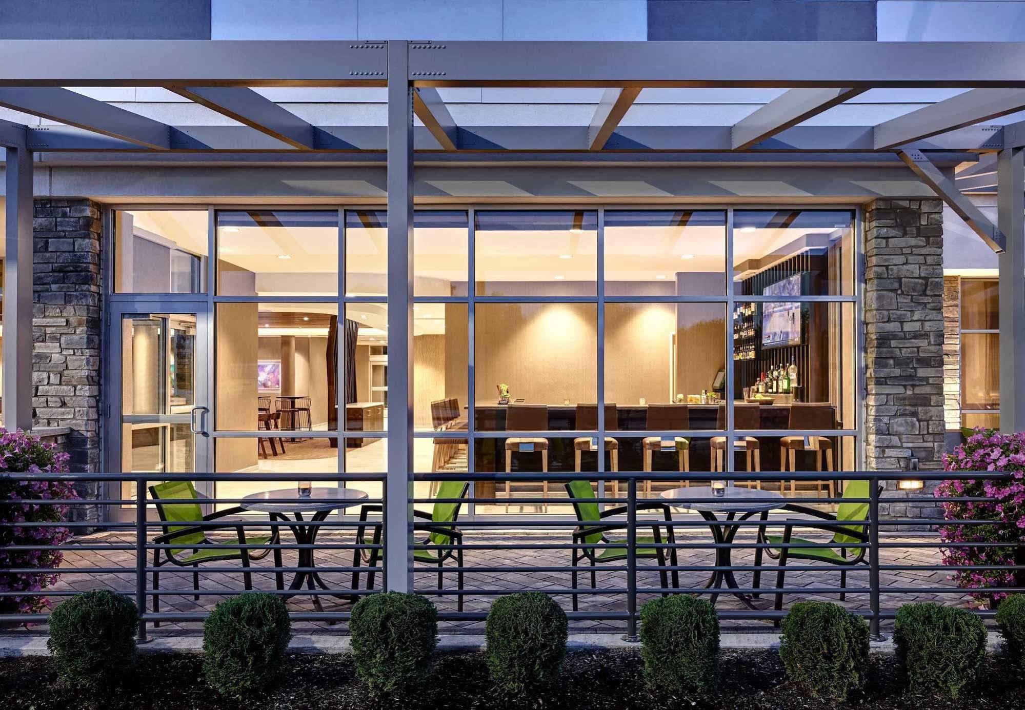 Springhill Suites By Marriott Cleveland Independence Exterior photo